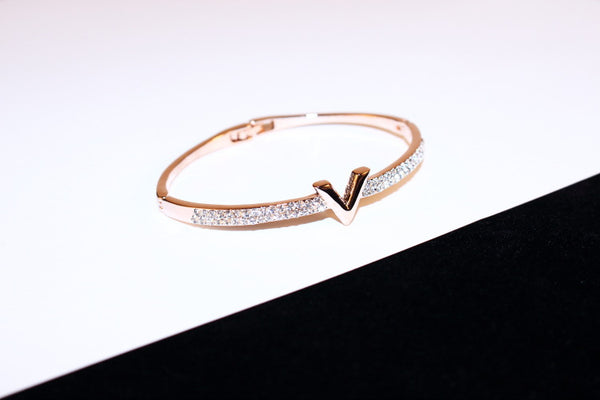 Crystal Screw Bracelet