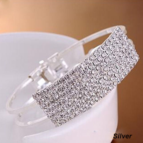 Fashion Elegant Wristband Cuff Bracelet